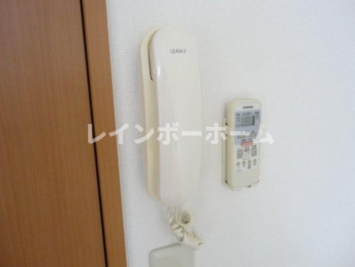特典：仲介手数料が半額です!!のセキュリティ|※別部屋反転タイプ写真。