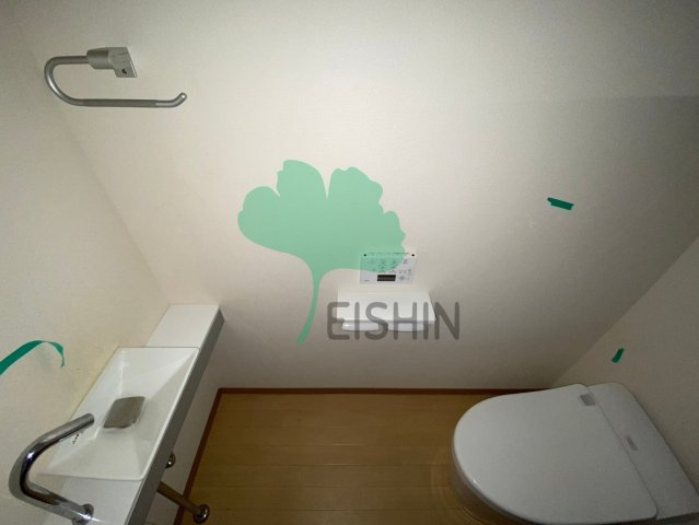 La Luce y.n(ラルーチェワイエヌ)のトイレ|清潔感のあるトイレです。