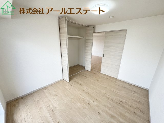 ロワイヤル北条口　　JR「姫路駅」徒歩14分の寝室