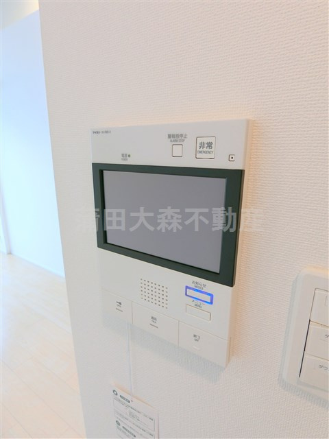 大森ウエストの設備|TVモニター付オートロック