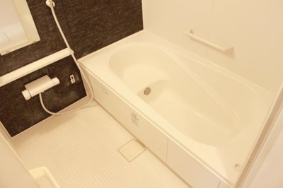 【浴室】 | レーヴ | 別のお部屋の写真です。