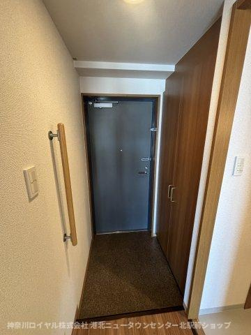 【玄関】