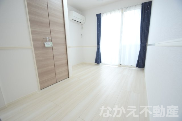 【寝室】 | 落ち着いて過ごせるお部屋なので、寝室にいかがでしょうか