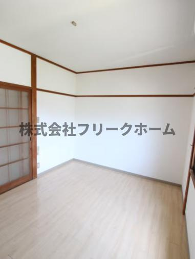 メゾン梨里の寝室