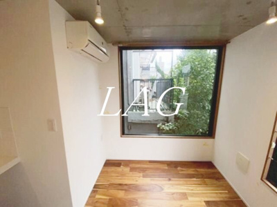 【居間・リビング】 | ＣＲＥＡＬ板橋氷川町 | 洋室のお部屋です。