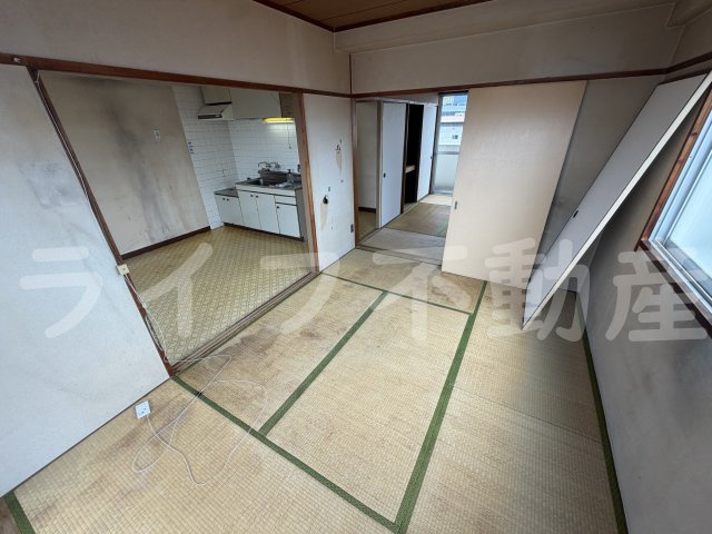 シャトー新町の和室