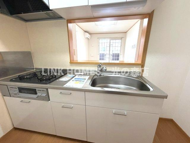 菊池郡菊陽町花立１丁目のアパートのキッチン|きれいなキッチンです