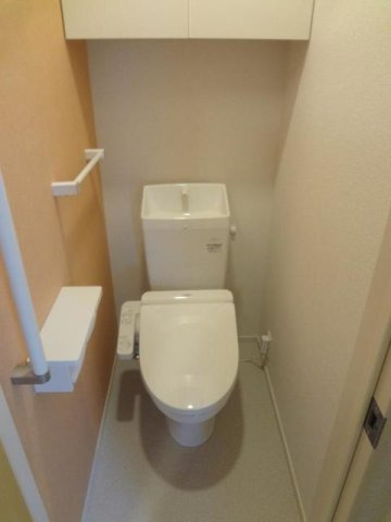 合志市須屋のアパートのトイレ