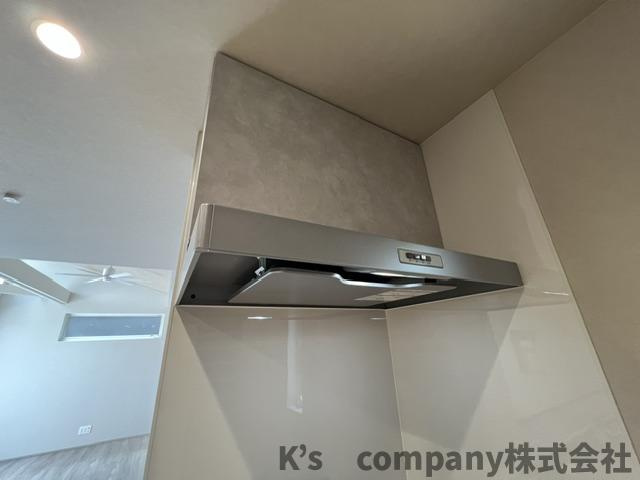 ◎茅ヶ崎市西久保　新築戸建　C棟のキッチン|レンジフード♪