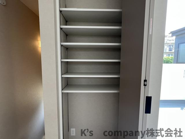 ◎茅ヶ崎市西久保　新築戸建　C棟の収納|キッチンパントリー付き◇◇