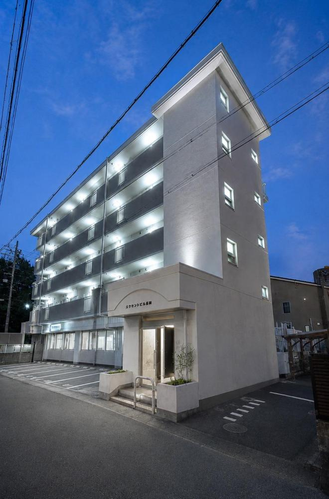 エクセントビル石川の外観