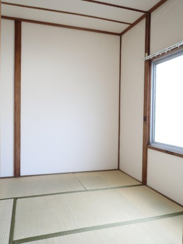 御井町貸家の和室