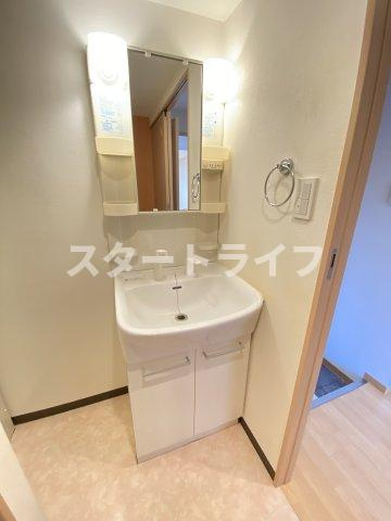 大阪市淀川区東三国１丁目の賃貸マンションの洗面所