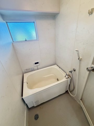 城第一マンションの浴室