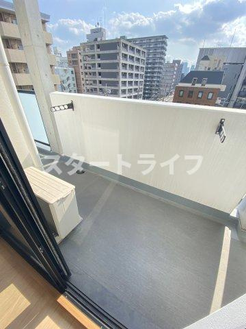 大阪市淀川区木川東３丁目の賃貸マンションのバルコニー