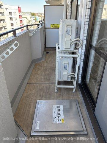 【バルコニー】