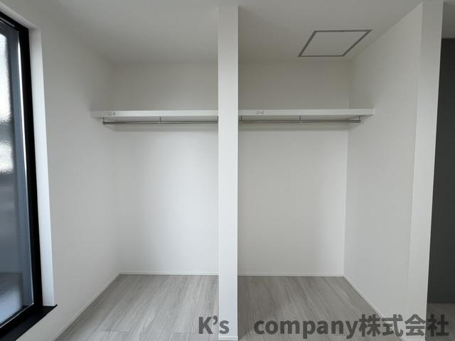 ◎茅ヶ崎市西久保　新築戸建　D棟の収納|クローゼが2箇所繋がってます◇◇