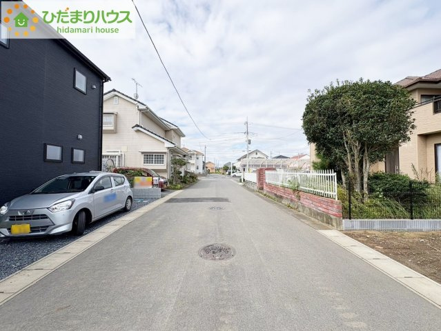 ひたちなか市中根9期　新築戸建　2号棟の前面道路含む現地写真|閑静な住宅地で叶える穏やかな新生活☆彡