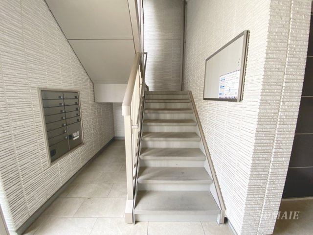 フォンターナ鈴谷のその他共用部分|共用階段です☆