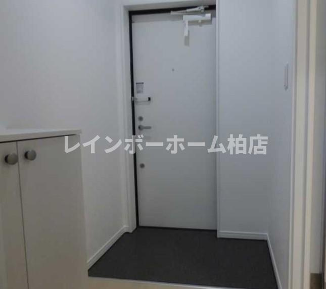 【非対面対応】接客・申込・契約オンライン！LINE×相談可！の玄関|ゆったりとした玄関です