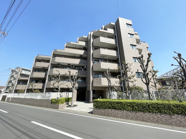 ライオンズマンション吉川の画像
