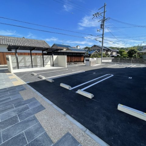 【駐車場】 | Newdorf(ﾆｭｰﾄﾞﾙﾌ)弐番館