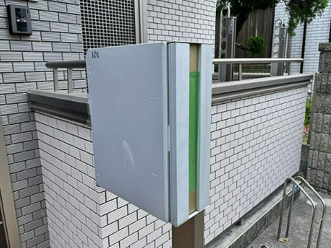 クローバーハイツのロビー