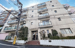 小石川ハイツの外観