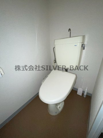 ヴァンコート三軒家東のトイレ