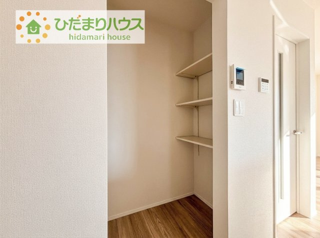 【収納】 | 阿見町うずら野2丁目15番　新築戸建 | 便利なパントリー完備！