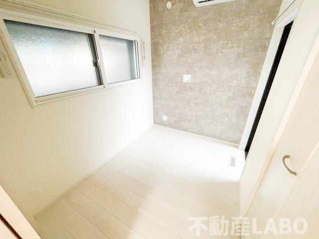 プレデンシア上住吉の洋室