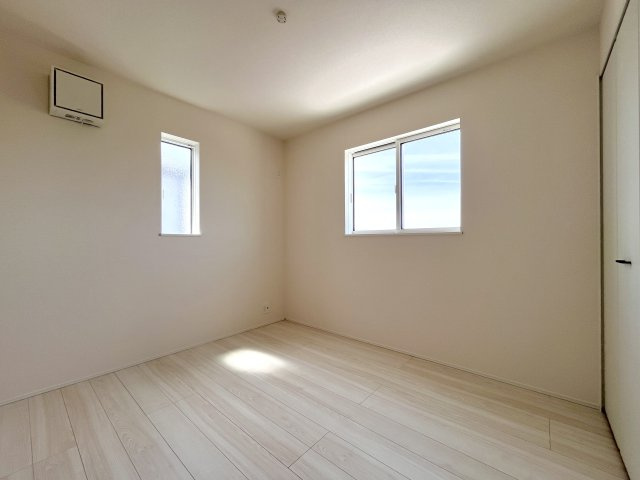 Cradle Garden玉村町斎田第2　新築住宅 2号棟の洋室