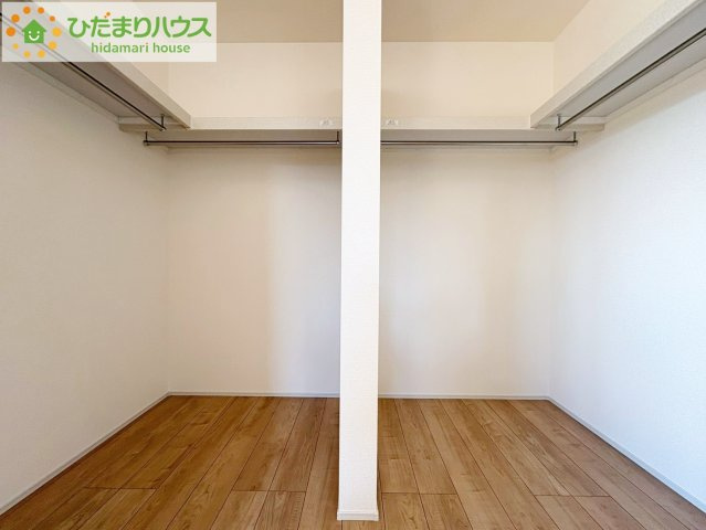 ひたちなか市中根9期　新築戸建　3号棟の収納|季節物の衣類もスッキリ収納できる、ウォークインクローゼット完備です！！
