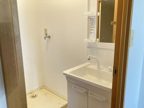 ハイツ浅賀の洗面所