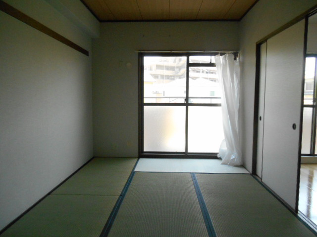ハイツ東豊台の寝室