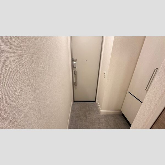 【玄関】D-room黄金