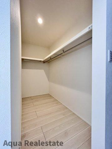 オール電化デザイナーズハウス丸亀市前塩屋町③の収納|いつでもお部屋をスッキリお使いいただける収納スペースを設置。　※同仕様の施工事例です