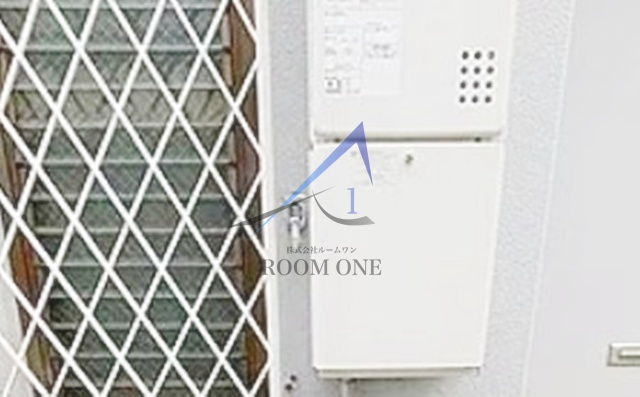 フェアリーハウスの設備|洗濯機置き場です。
