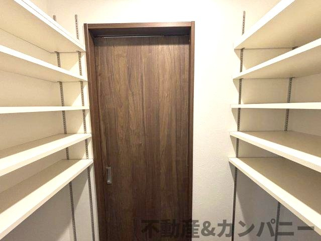 土居町新築分譲住宅　の収納|こまごまとしたものを収納できそうですね