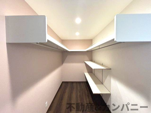 土居町新築分譲住宅　の収納|大量収納可能なウォークインクローゼットです