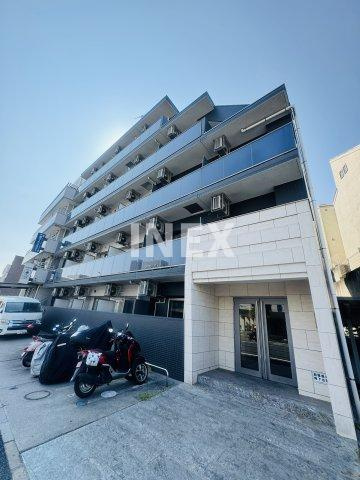 横浜市神奈川区新子安２丁目の賃貸マンションの外観
