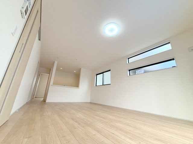 青梅市今井3丁目　新築戸建全2棟の洋室