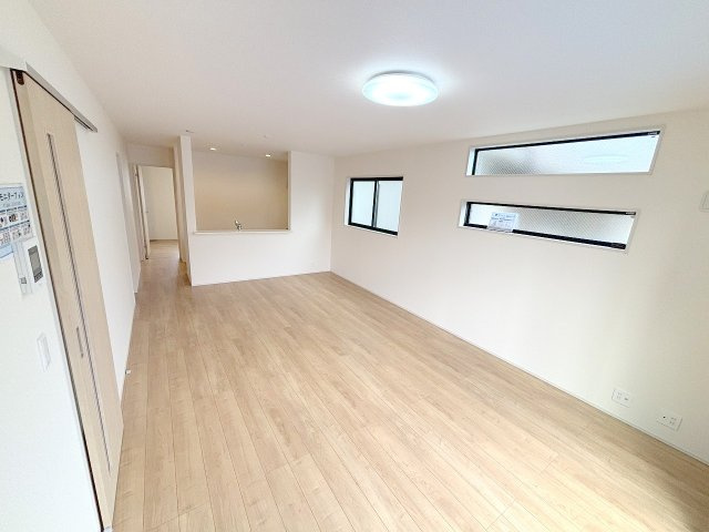 青梅市今井3丁目　新築戸建全2棟の居間・リビング