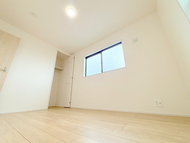 青梅市今井3丁目　新築戸建全2棟の洋室