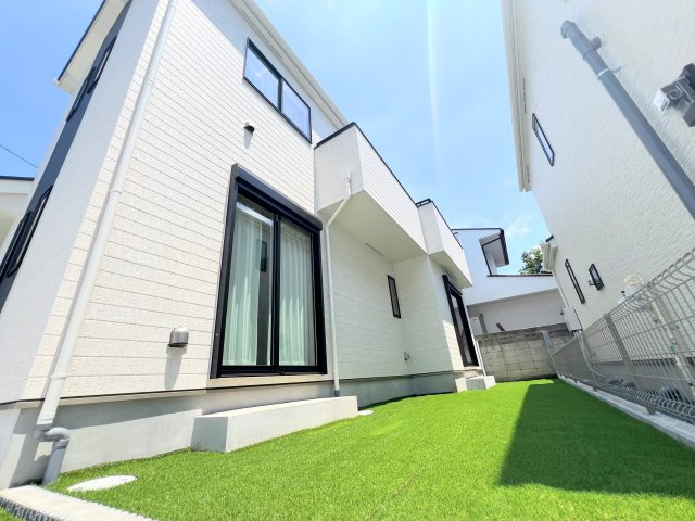 武蔵村山市学園4丁目　全２棟　新築戸建の庭