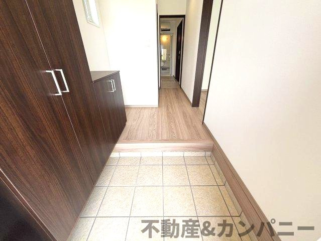 土居町新築分譲住宅　の玄関|広々とした玄関です