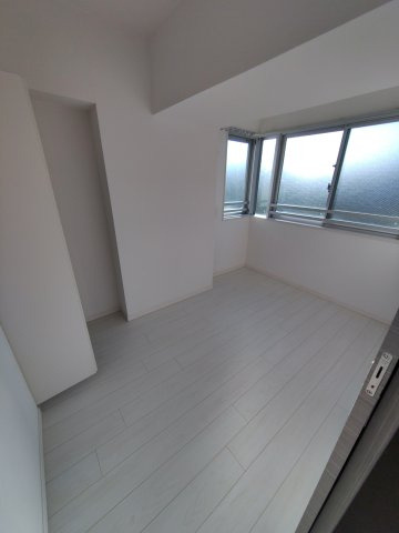 ライオンズアイル赤坂の寝室