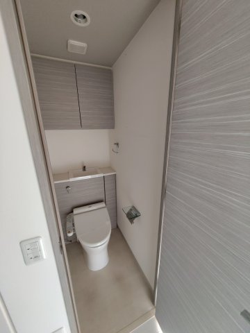 ライオンズアイル赤坂のトイレ