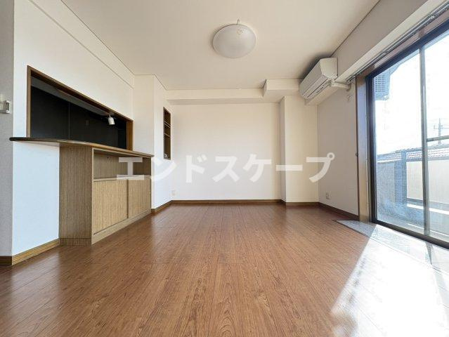 ハートフルライフIWASA 3の居間・リビング|高崎、前橋のお部屋探しはエンドスケープまで！お客様の理想お聞かせ下さい♪