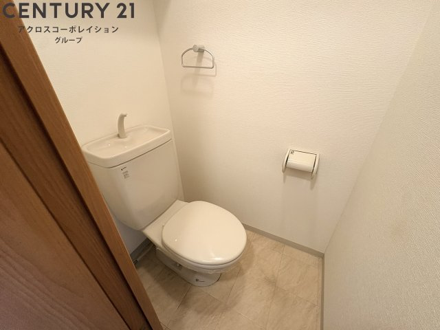 お風呂とトイレ分かれてます！